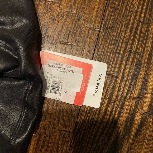 Spanx Leather Leggings. NWT - Picture 3 of 3